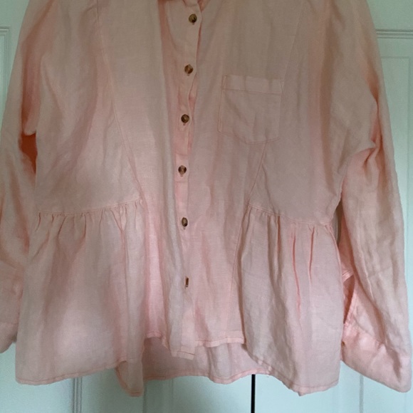 Linen peach blouse from Anthropologie - Picture 2 of 3